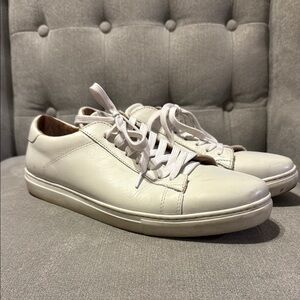 J. Crew mens sz 11 gray & white leather sneakers